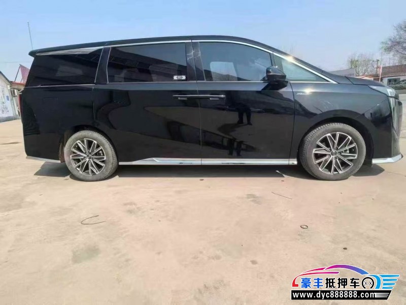 24年传祺M8轿车抵押车出售