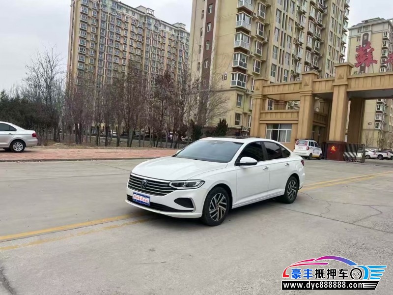 25年大众朗逸轿车抵押车出售