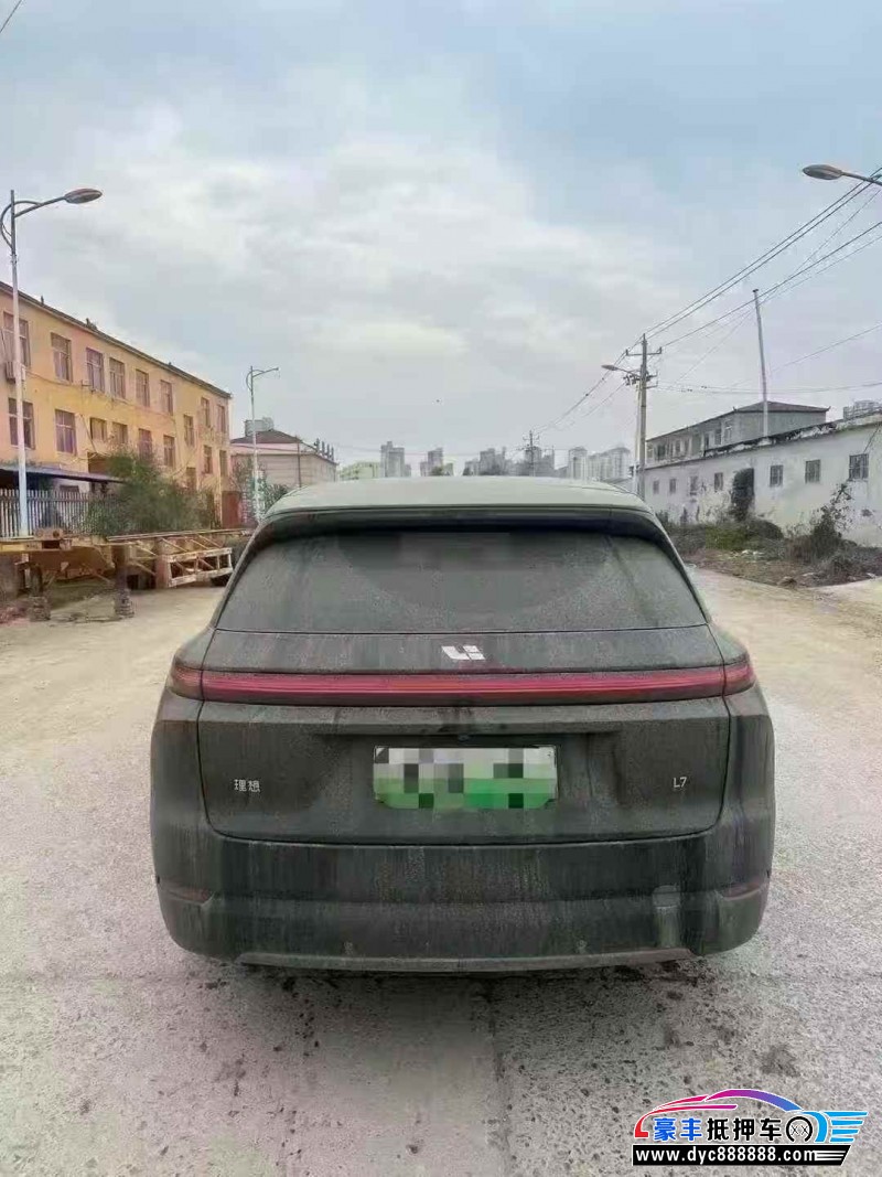 25年理想L7轿车抵押车出售