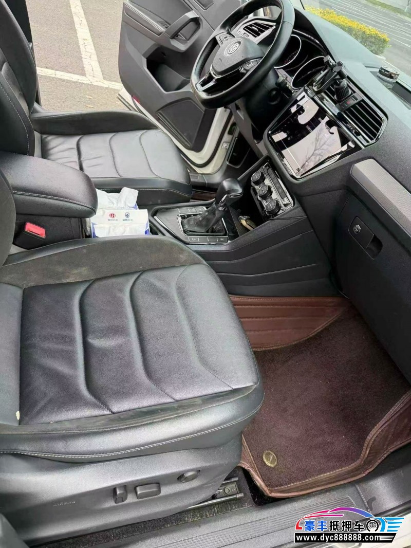 19年大众途观L轿车抵押车出售