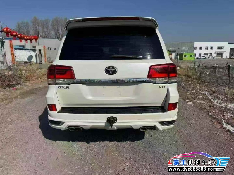 15年丰田兰德酷路泽（陆巡）轿车抵押车出售