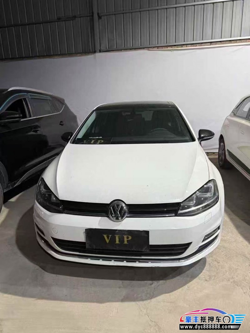 16年大众高尔夫轿车抵押车出售