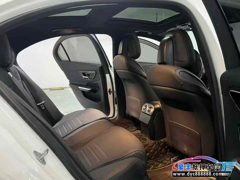 23年奔驰C轿车抵押车出售