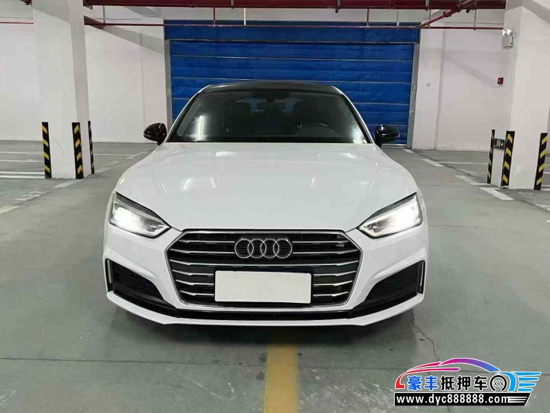20年奥迪A5轿车抵押车出售