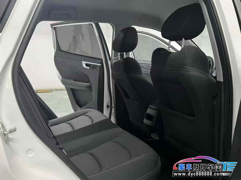 22年凯翼炫界轿车抵押车出售