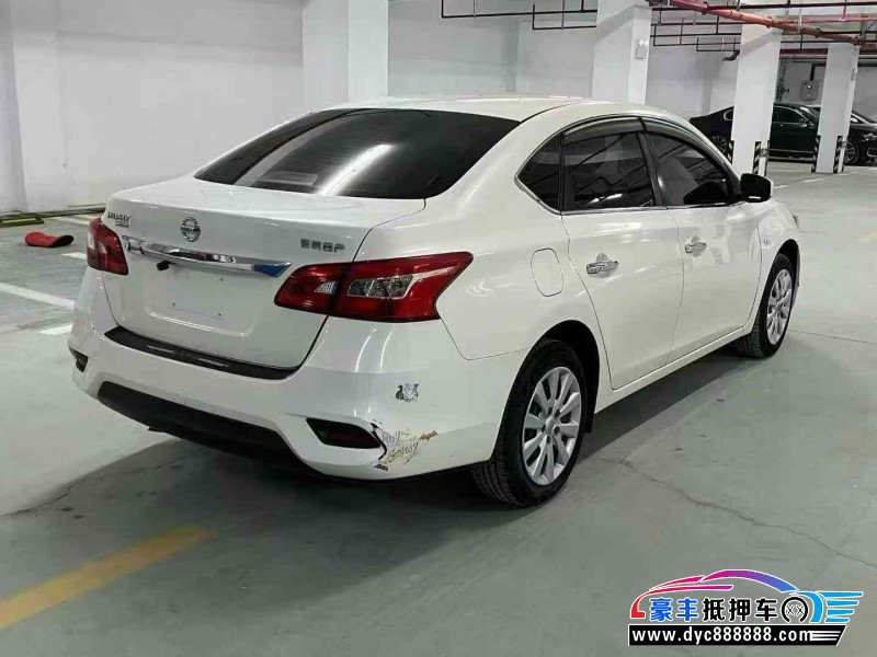 21年日产轩逸轿车抵押车出售