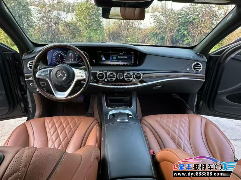 20年奔驰迈巴赫S级轿车抵押车出售