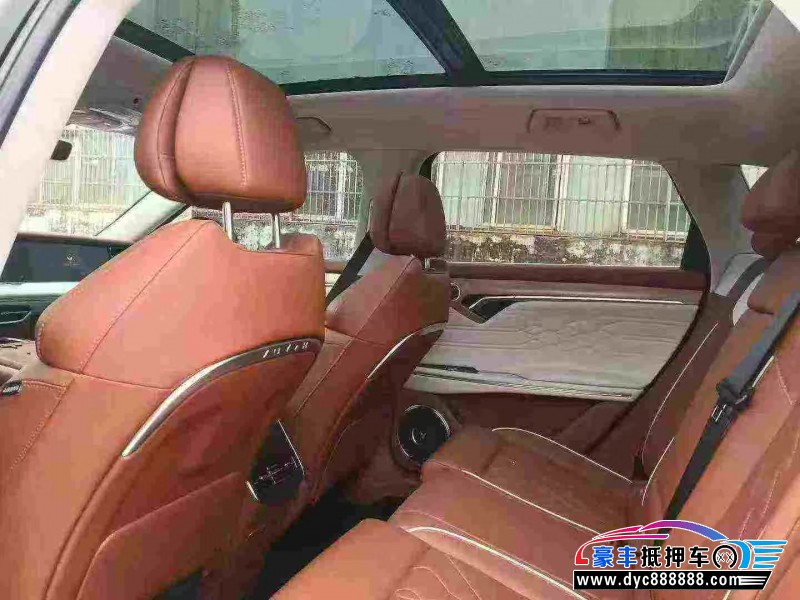 24年岚图FREE轿车抵押车出售