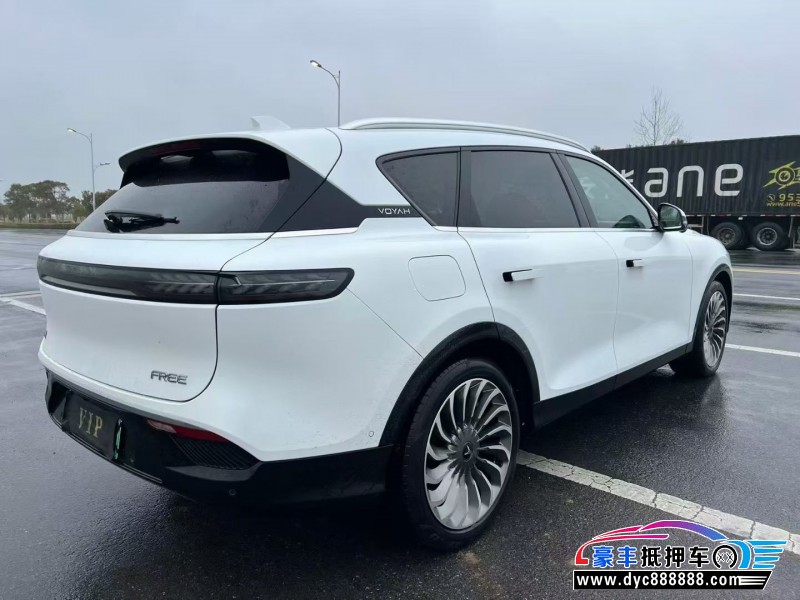 21年岚图FREE轿车抵押车出售