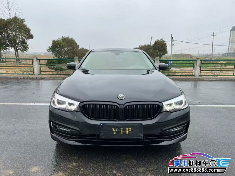 18年宝马5系轿车抵押车出售