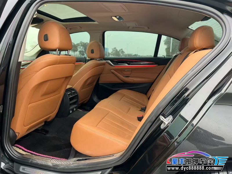 18年宝马5系轿车抵押车出售