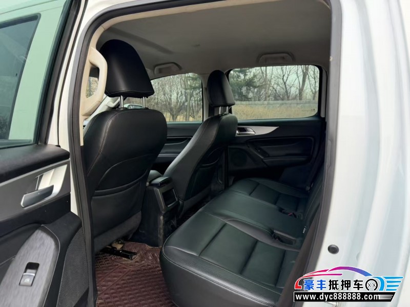 22年长城长城炮轿车抵押车出售