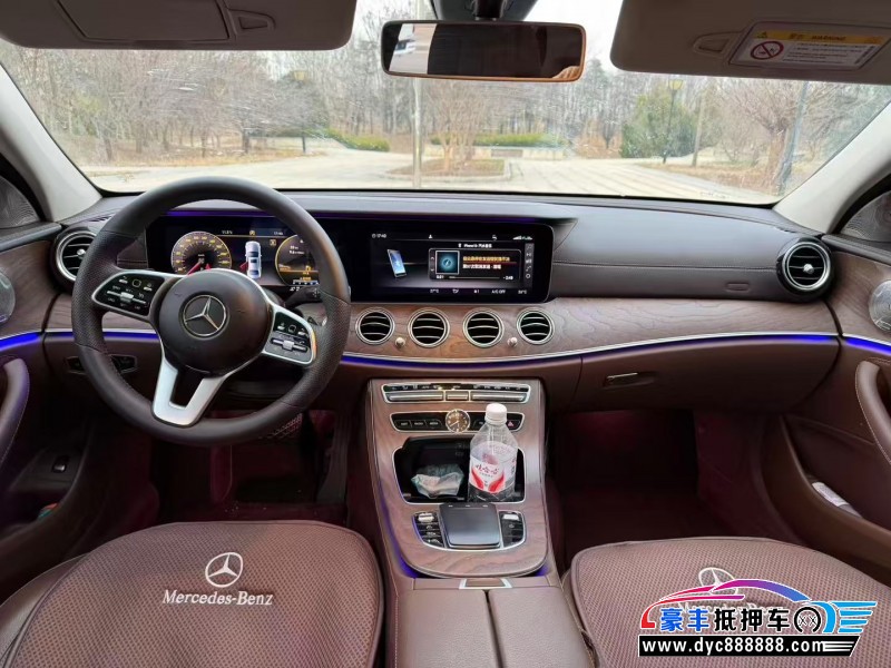 18年奔驰E轿车抵押车出售
