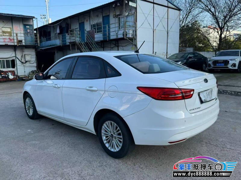 18年福特福睿斯轿车抵押车出售