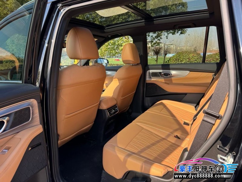 25年传祺GS8轿车抵押车出售