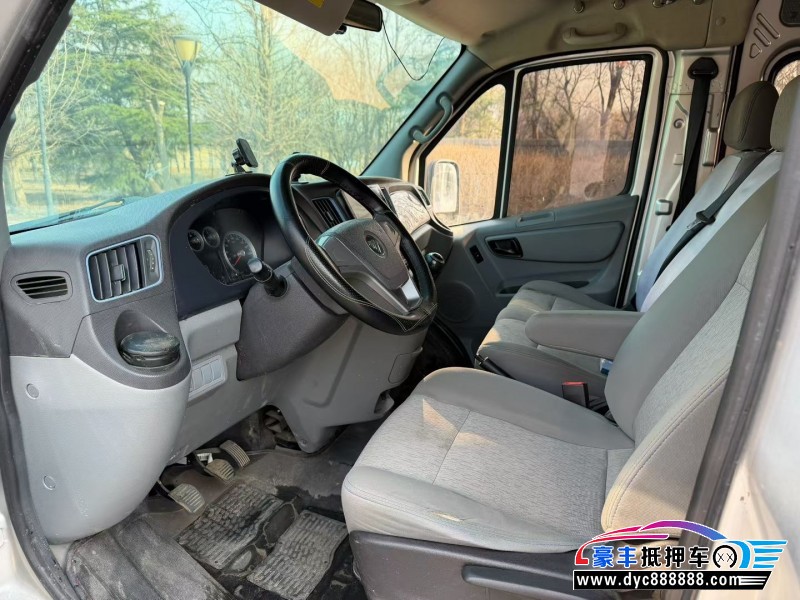 21年福田图雅诺轿车抵押车出售