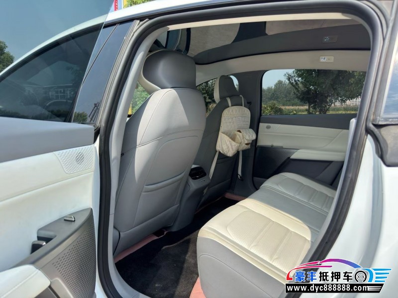 24年东风奕派007轿车抵押车出售