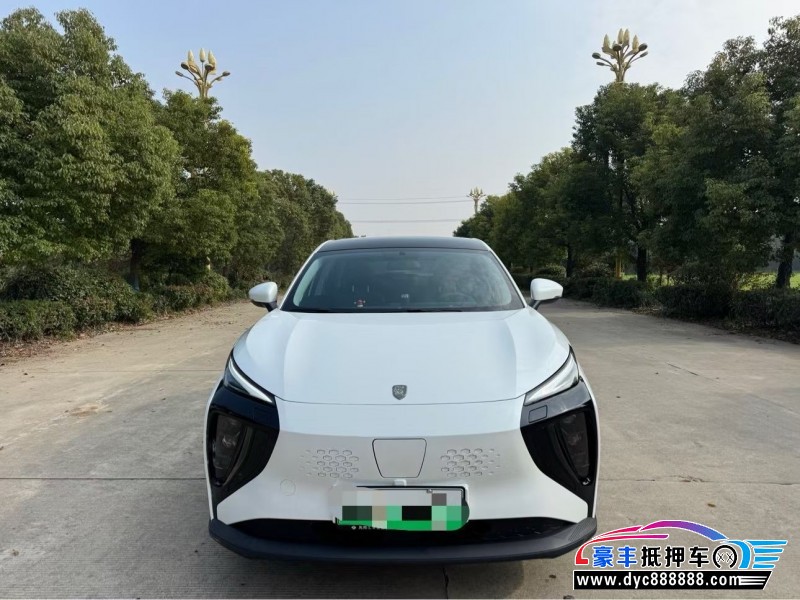 抵押车出售24年东风雷霆轿车