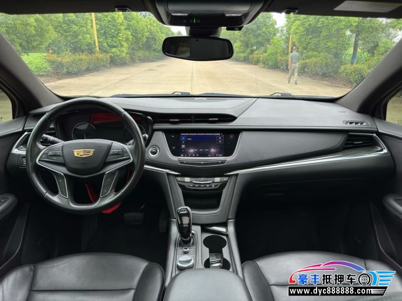 19年凯迪拉克XT5轿车抵押车出售