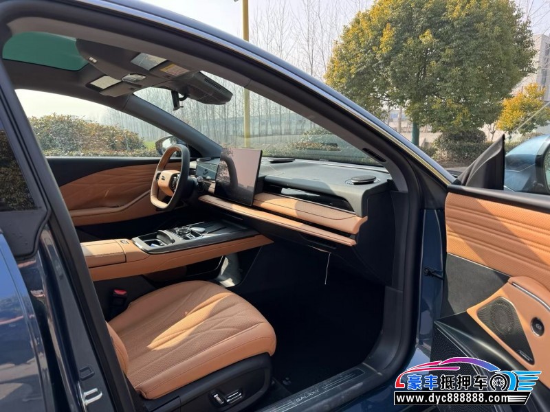 25年吉利银河轿车抵押车出售