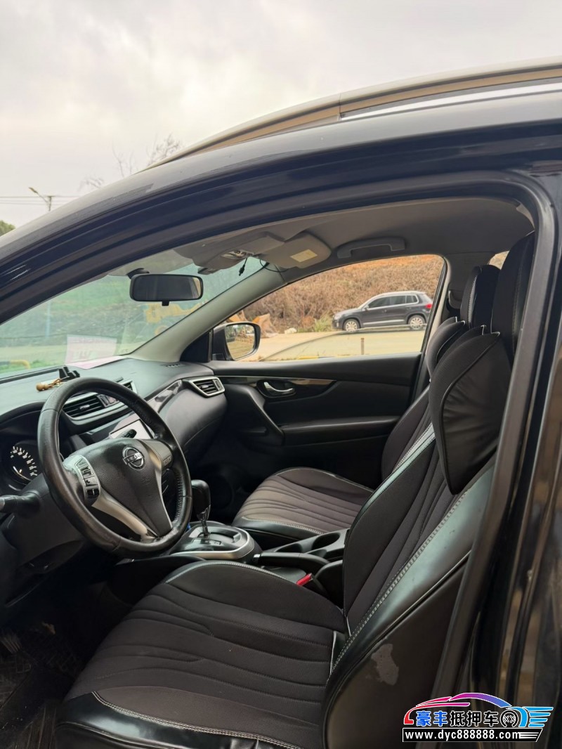 19年日产逍客轿车抵押车出售