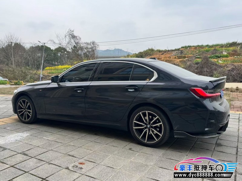 23年宝马3系轿车抵押车出售