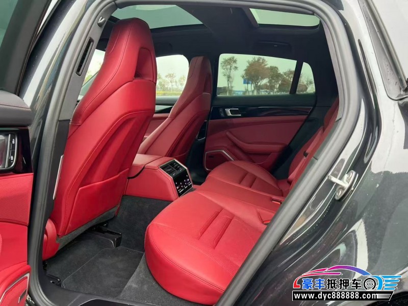 24年保时捷帕纳梅拉轿车抵押车出售