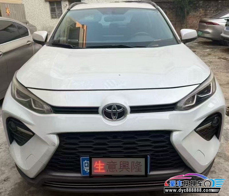 抵押车出售22年丰田威兰达轿车