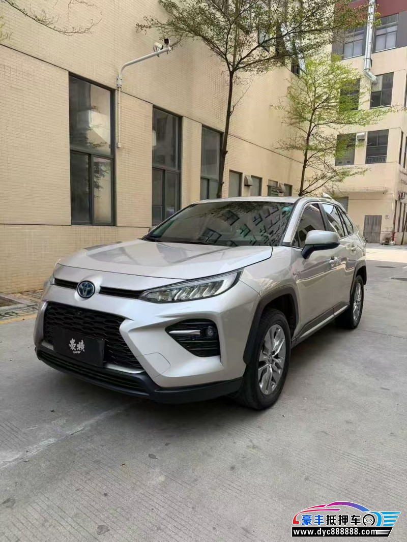 23年丰田威兰达轿车抵押车出售