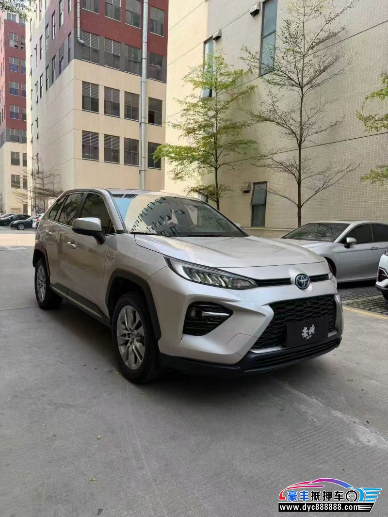 23年丰田威兰达轿车抵押车出售