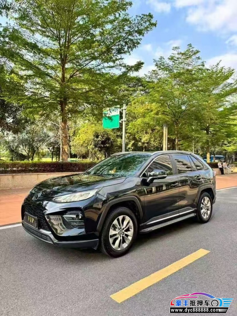 21年丰田威兰达轿车抵押车出售