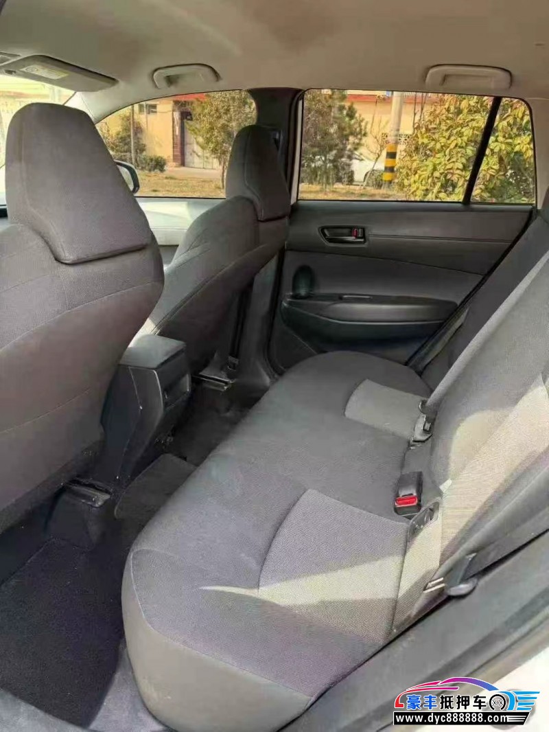 24年丰田锋兰达轿车抵押车出售