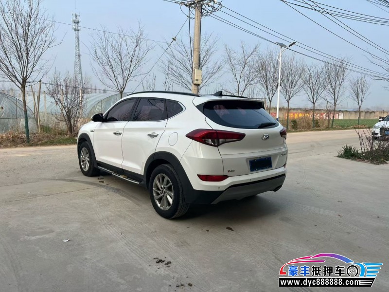 17年现代途胜SUV抵押车出售