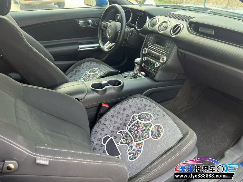 18年福特野马轿车抵押车出售