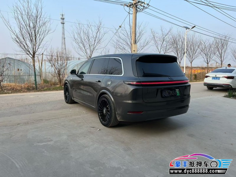 23年理想L9轿车抵押车出售