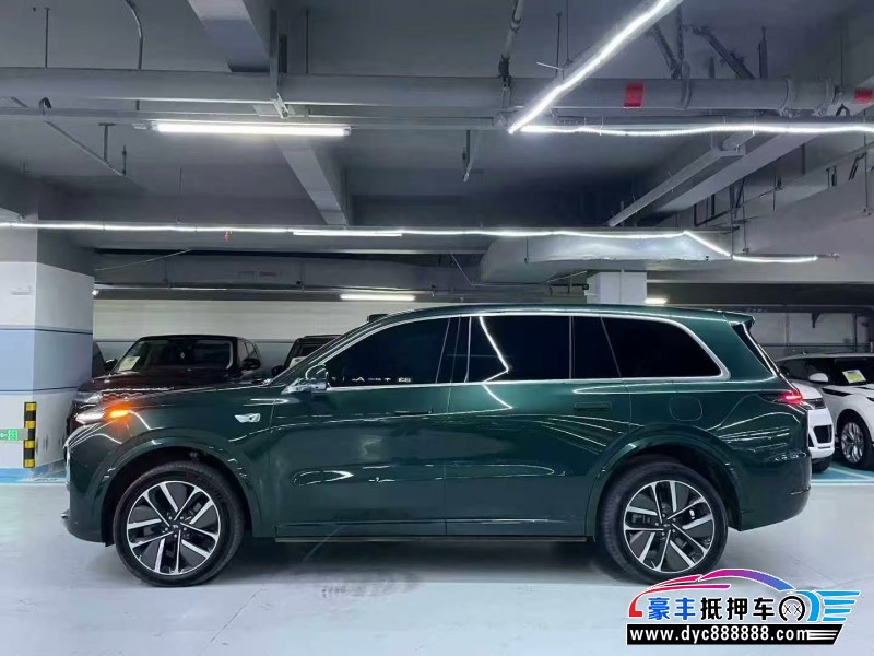 24年理想L9轿车抵押车出售