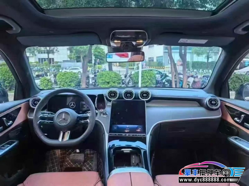 23年奔驰GLC轿车抵押车出售