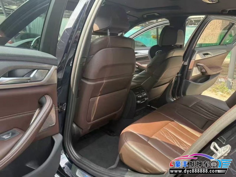 20年宝马5系轿车抵押车出售