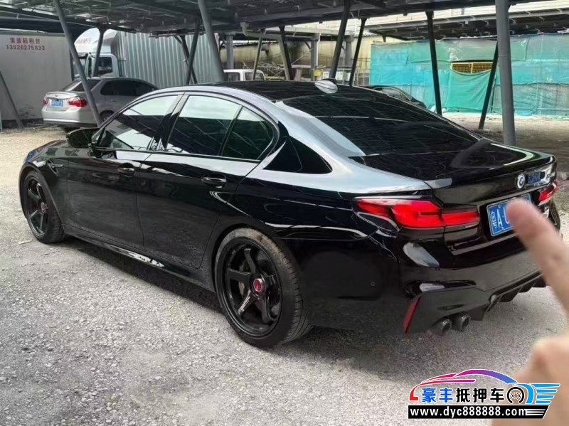 20年宝马5系轿车抵押车出售