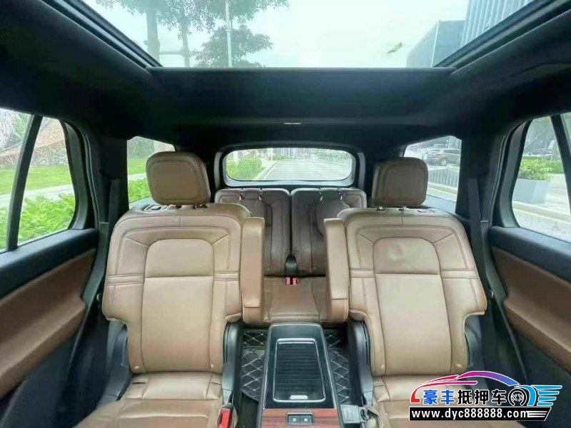 22年林肯飞行家轿车抵押车出售