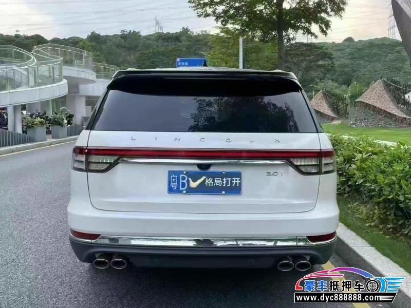 22年林肯飞行家轿车抵押车出售