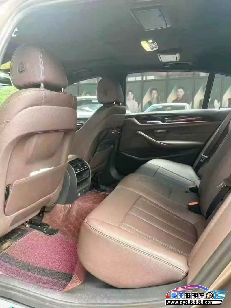 18年宝马5系轿车抵押车出售