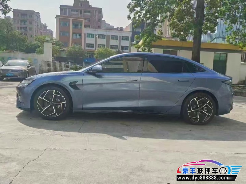 23年比亚迪海豹轿车抵押车出售