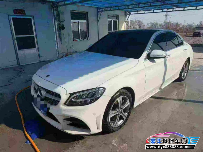 20年奔驰C轿车抵押车出售