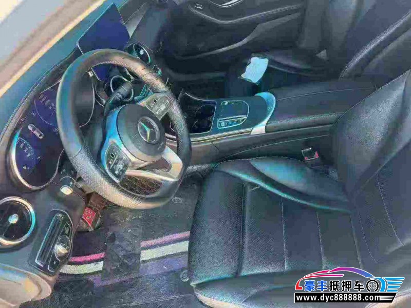 20年奔驰C轿车抵押车出售