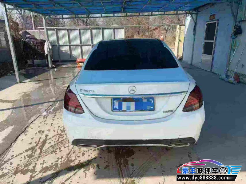 20年奔驰C轿车抵押车出售