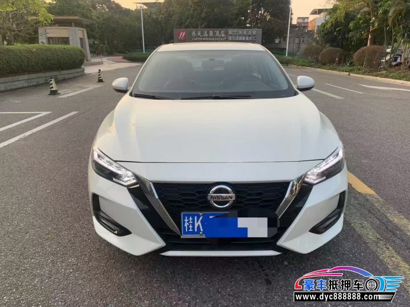 20年日产轩逸轿车抵押车出售