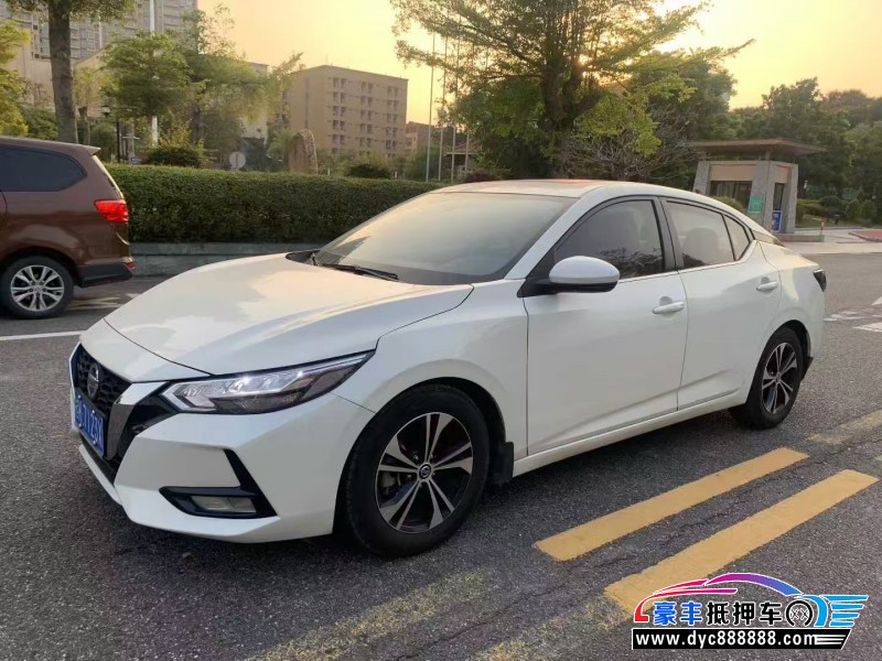 20年日产轩逸轿车抵押车出售