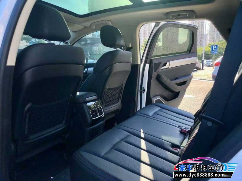 19年比亚迪唐轿车抵押车出售