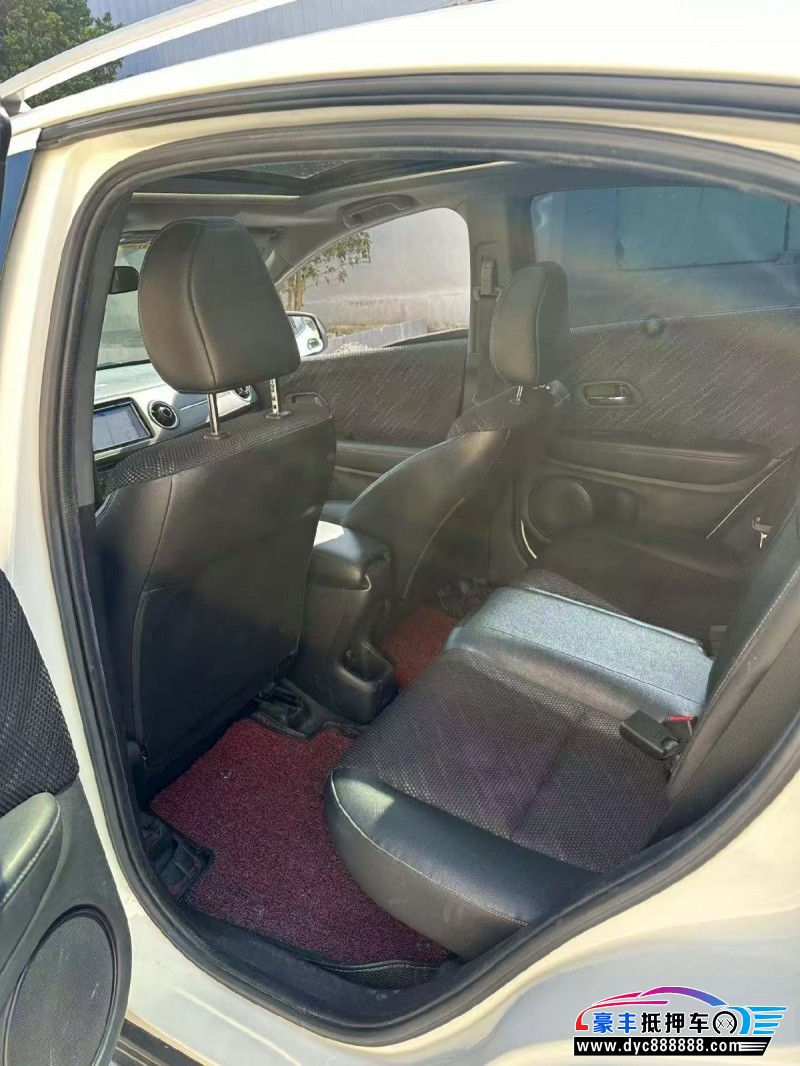 18年本田XRV轿车抵押车出售